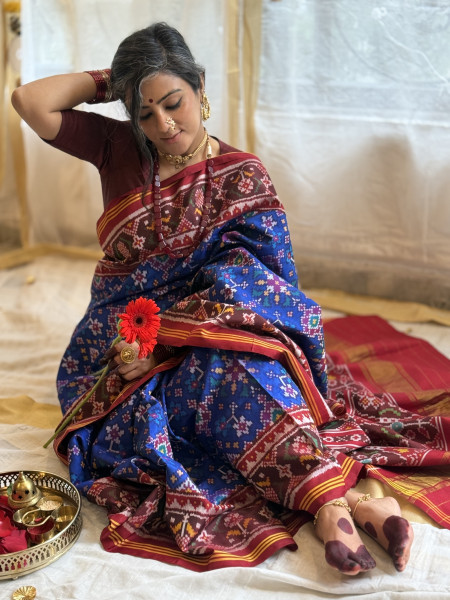 ROYAL BLUE & MAROON SINGLE IKKAT PATOLA  HAND WOVEN SILK SARI