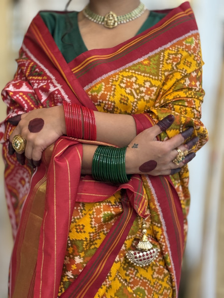 YELLOW & RED SINGLE IKKAT PATOLA  HAND WOVEN SILK SARI