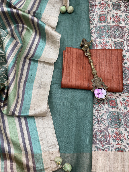 BEIGE-MINT GREEN PRINTED TUSSAR SILK SARI