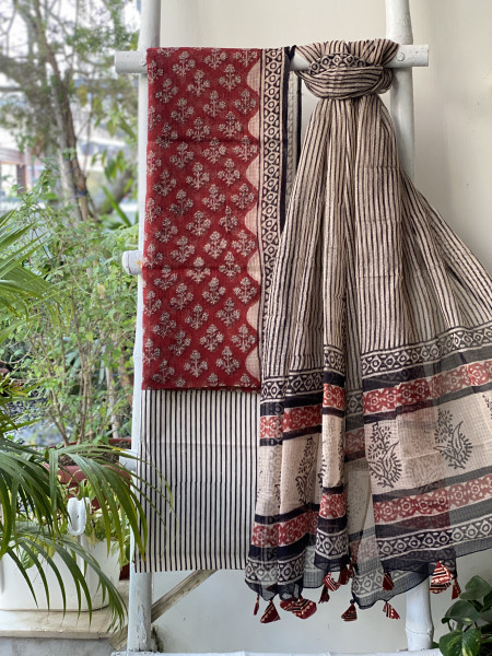 MAROON-BEIGE HAND BLOCK "BAGH" PRINT KOTA DUPATTA SET