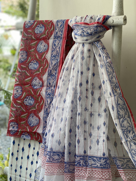 RED-OFF WHITE HAND BLOCK PRINT KOTA DUPATTA SET