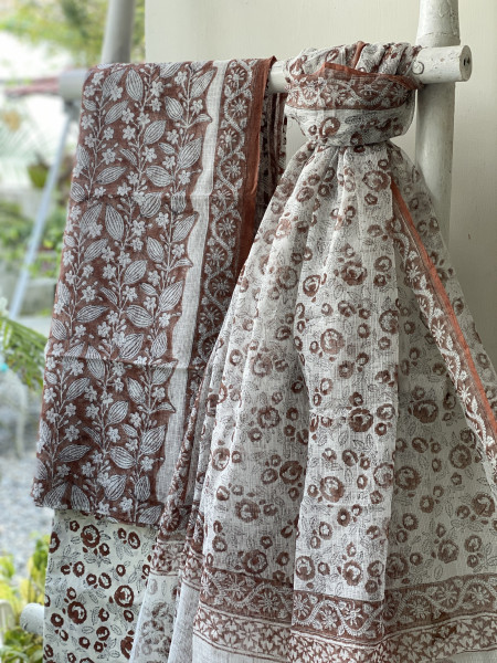 BROWN-OFF WHITE HAND BLOCK PRINT KOTA DUPATTA SET