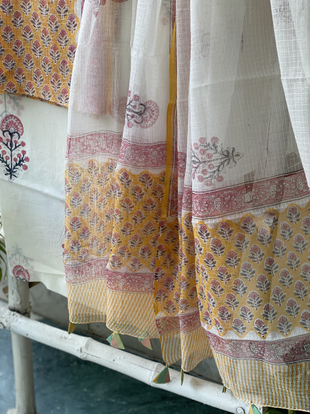 YELLOW-OFF WHITE HAND BLOCK PRINT KOTA DUPATTA SET