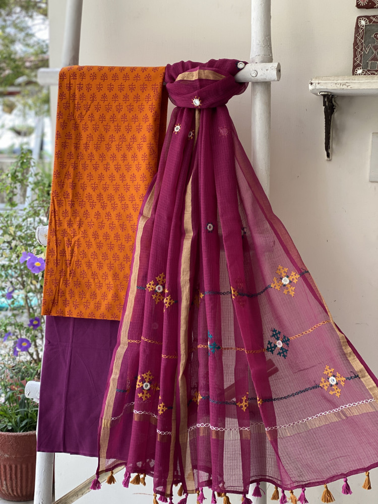 Image of FLAME &amp; WINE PHULWARI HAND EMBROIDERED KOTA DUPATTA SET