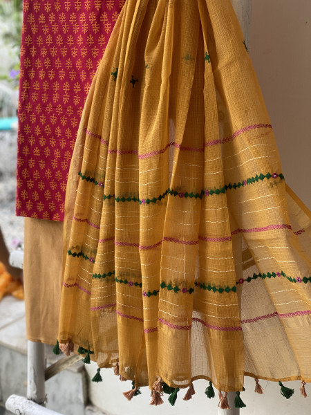 MAGENTA & MUSTARD PHULWARI HAND EMBROIDERED KOTA DUPATTA SET