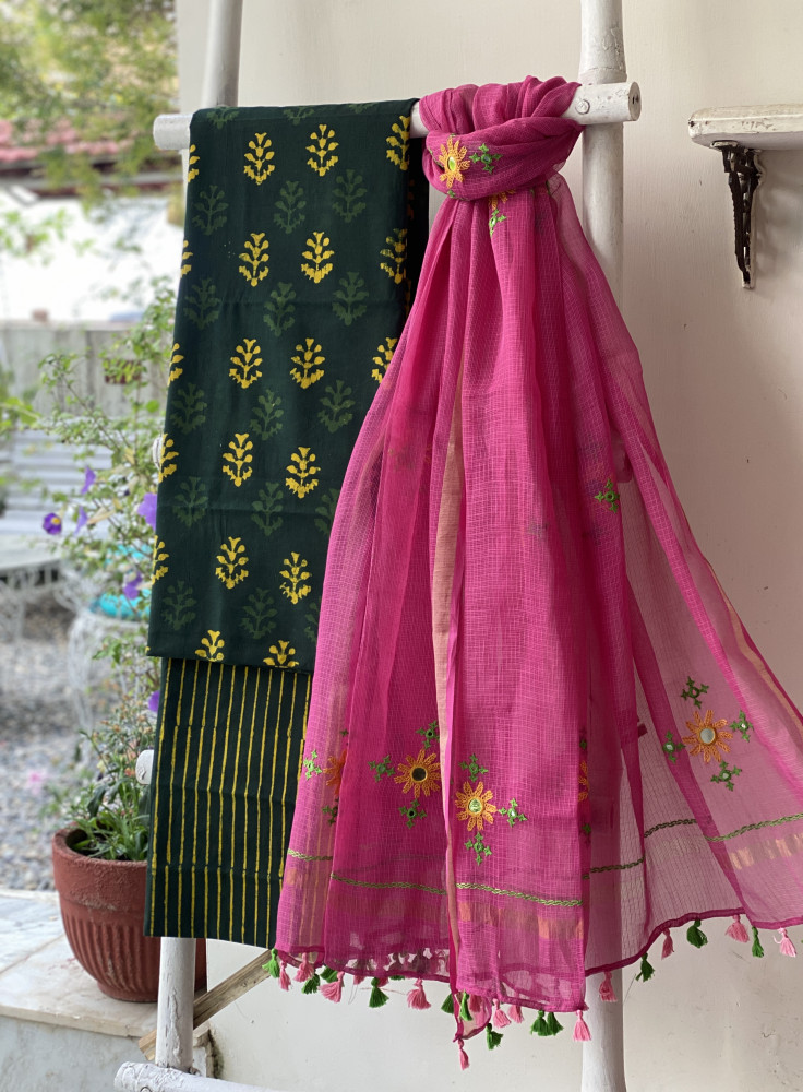 Image of BOTTLE GREEN &amp; PINK PHULWARI HAND EMBROIDERED KOTA DUPATTA SET