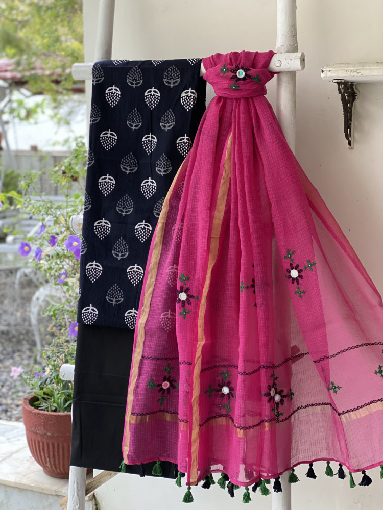 Image of BLACK &amp; PINK PHULWARI HAND EMBROIDERED KOTA DUPATTA SET