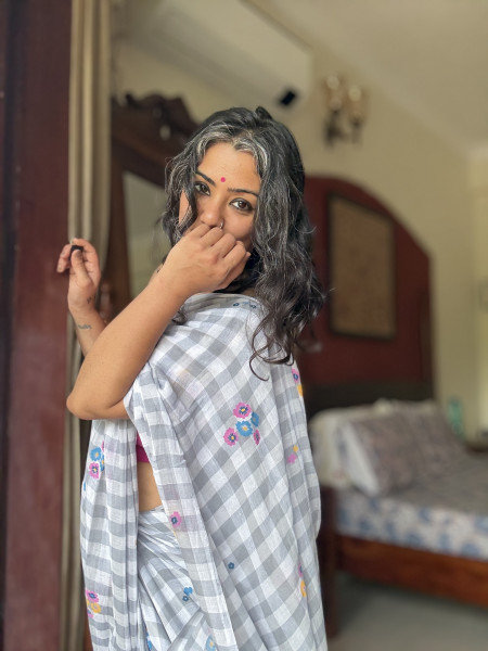 GREY GINGHAM CHECKS WITH HAND PAINTING MULMUL COTTON SARI