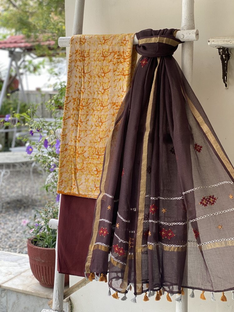 Image of YELLOW &amp; BROWN PHULWARI HAND EMBROIDERED KOTA DUPATTA SET