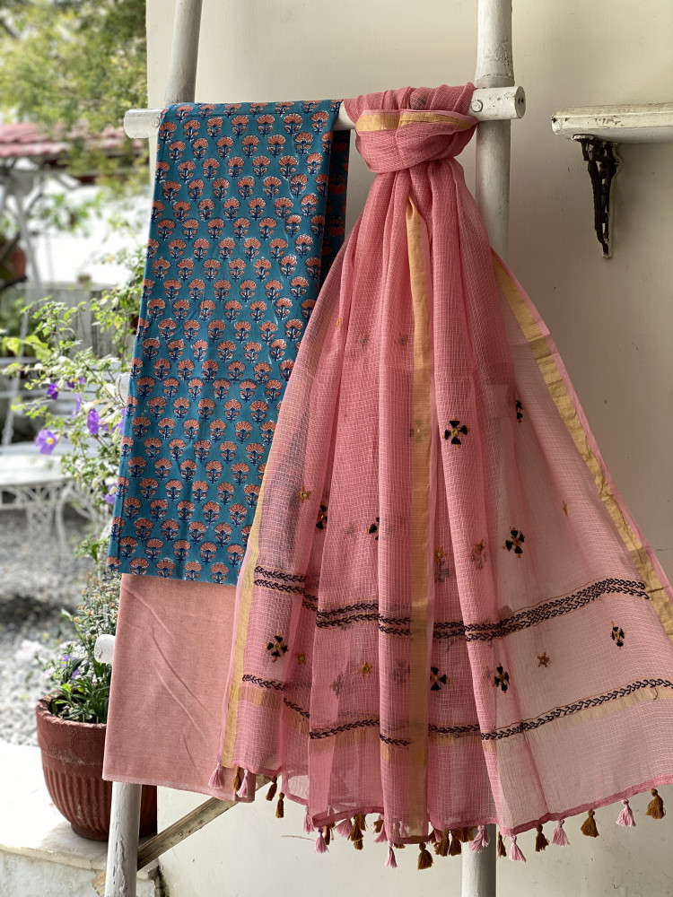 Image of BLUE &amp; PEACH PHULWARI HAND EMBROIDERED KOTA DUPATTA SET