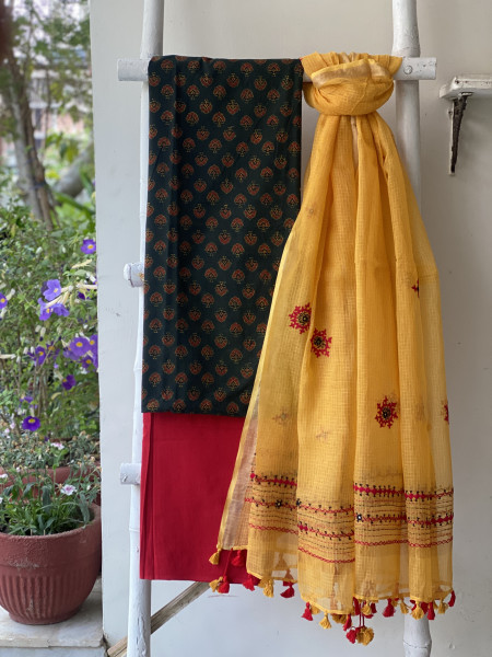 BOTTLE GREEN & YELLOW PHULWARI HAND EMBROIDERED KOTA DUPATTA SET