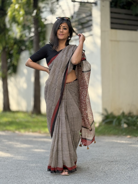 BEIGE-MAROON HAND BLOCK PRINT COTTON KOTA SARI
