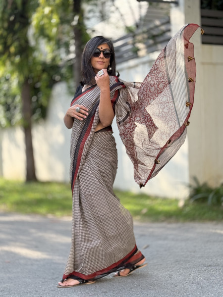 BEIGE-MAROON HAND BLOCK PRINT COTTON KOTA SARI