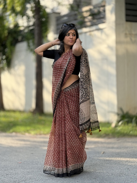 MAROON-BLACK HAND BLOCK PRINT COTTON KOTA SARI