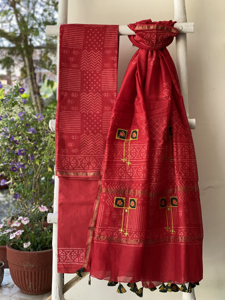 RED CHANDERI COTTON BLOCK PRINT EMBROIDERED DUPATTA SET