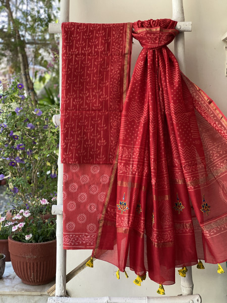 RED CHANDERI COTTON BLOCK PRINT EMBROIDERED DUPATTA SET