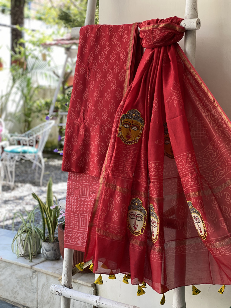 Image of RED CHANDERI COTTON BLOCK PRINT EMBROIDERED DUPATTA SET