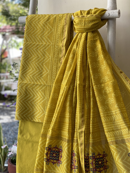 YELLOW CHANDERI COTTON BLOCK PRINT EMBROIDERED DUPATTA SET