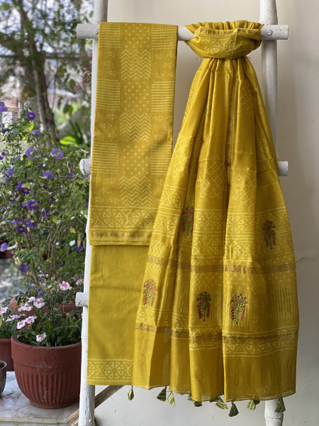 YELLOW CHANDERI COTTON BLOCK PRINT EMBROIDERED DUPATTA SET