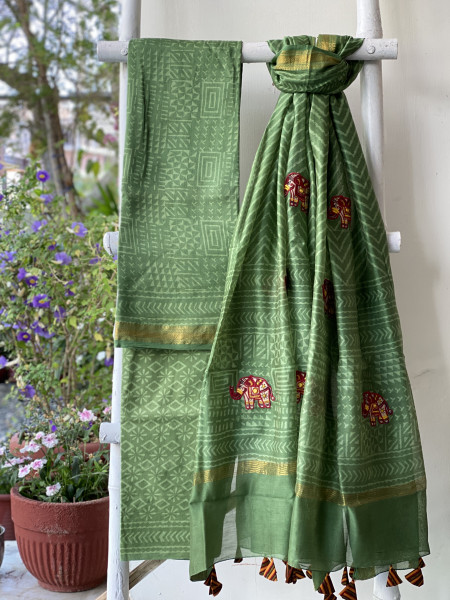 GREEN CHANDERI COTTON BLOCK PRINT EMBROIDERED DUPATTA SET