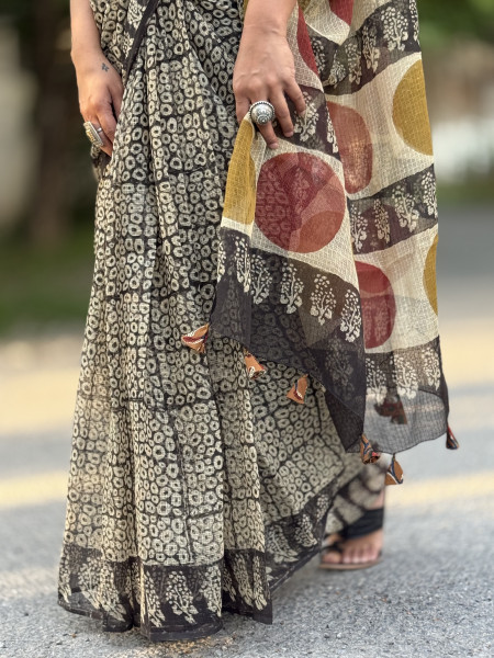 BLACK HAND BLOCK PRINT COTTON KOTA SARI