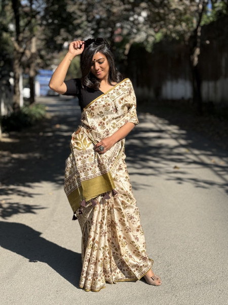OFF WHITE-OLIVE BLOCK PRINT TUSSAR SILK SARI