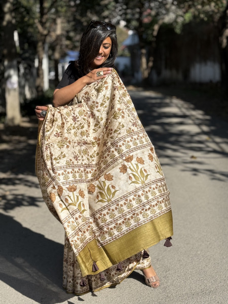 OFF WHITE-OLIVE BLOCK PRINT TUSSAR SILK SARI