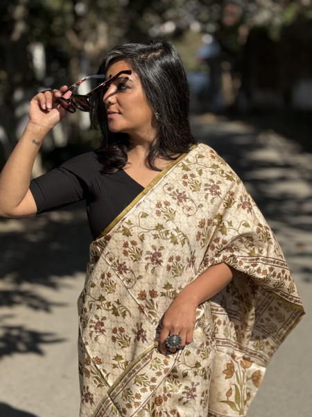OFF WHITE-OLIVE BLOCK PRINT TUSSAR SILK SARI