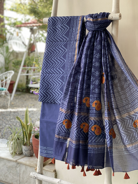INDIGO CHANDERI COTTON BLOCK PRINT EMBROIDERED DUPATTA SET