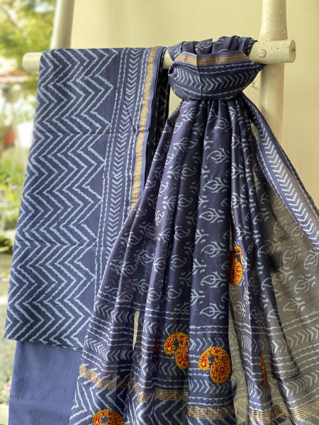 INDIGO CHANDERI COTTON BLOCK PRINT EMBROIDERED DUPATTA SET