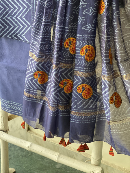 INDIGO CHANDERI COTTON BLOCK PRINT EMBROIDERED DUPATTA SET