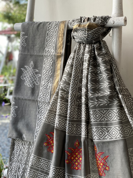 GREY CHANDERI COTTON BLOCK PRINT EMBROIDERED DUPATTA SET