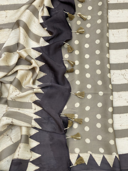 IVORY-GREY MODAL SILK AJRAKH BLOCK PRINT SARI
