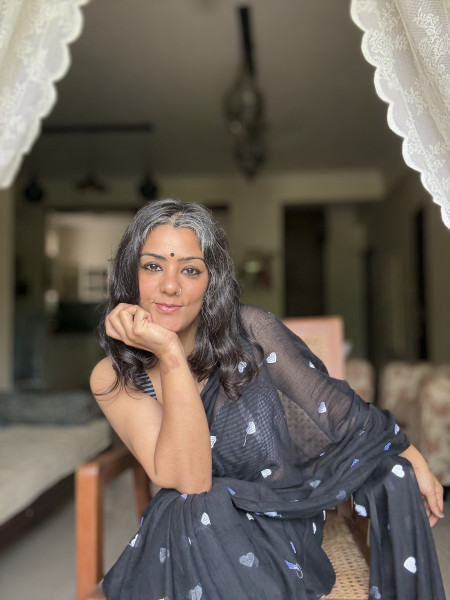 BLACK COTTON MULMUL EMBROIDERED SARI
