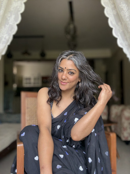 BLACK COTTON MULMUL EMBROIDERED SARI