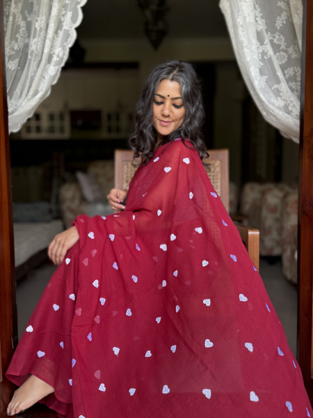 MAROON COTTON MULMUL EMBROIDERED SARI