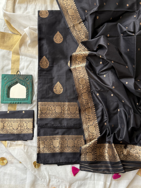 BLACK ZARI WOVEN BANARSI SILK SUIT SET