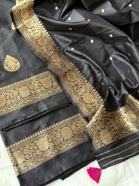 BLACK ZARI WOVEN BANARSI SILK SUIT SET