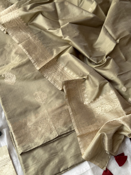 PISTA GREEN ZARI WOVEN BANARSI SILK SUIT SET