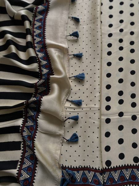 IVORY-BLACK MODAL SILK AJRAKH BLOCK PRINT SARI