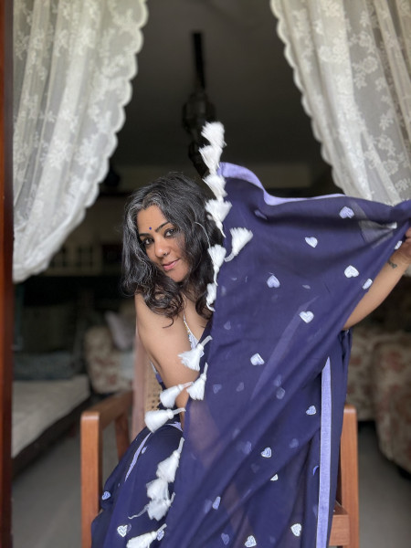 NAVY BLUE COTTON MULMUL EMBROIDERED SARI