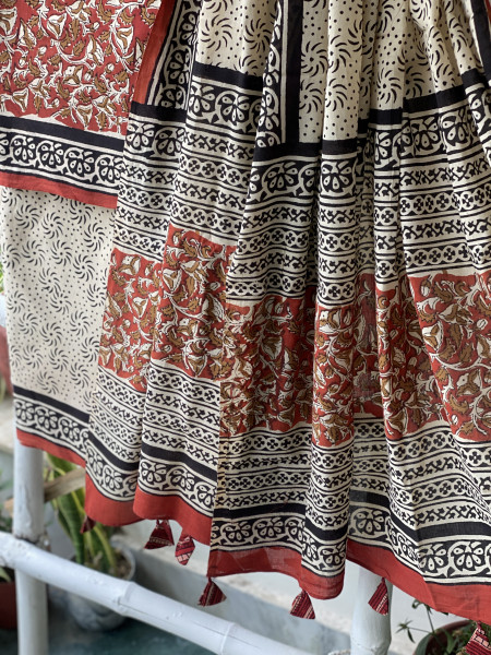 MAROON-BEIGE HAND BLOCK PRINT MUL COTTON DUPATTA SET