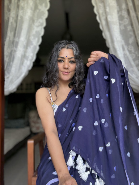 NAVY BLUE COTTON MULMUL EMBROIDERED SARI