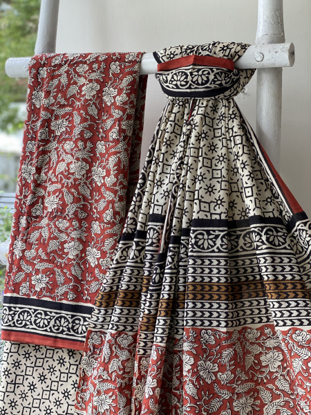 MAROON-BEIGE HAND BLOCK PRINT MUL COTTON DUPATTA SET