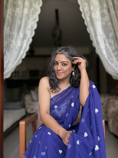 ROYAL BLUE COTTON MULMUL EMBROIDERED SARI