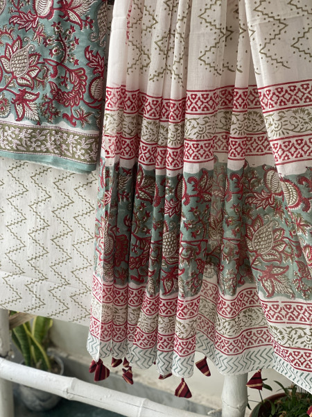 AQUA & OFF WHITE HAND BLOCK PRINT MUL COTTON DUPATTA SET