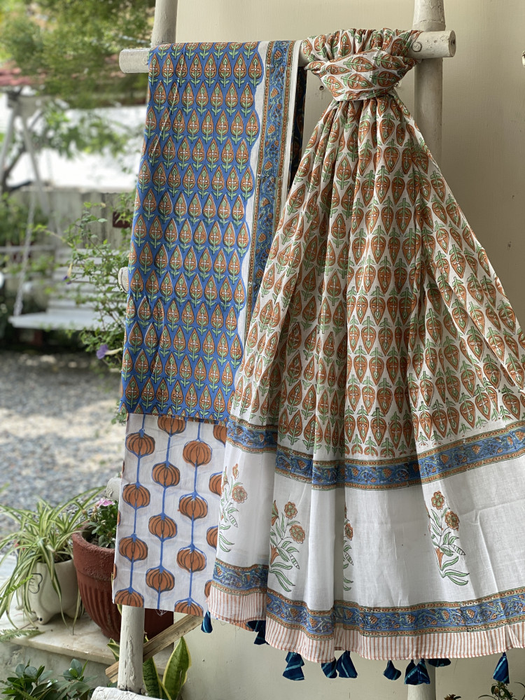 Image of BLUE &amp; OFF WHITE HAND BLOCK PRINT MUL COTTON DUPATTA SET