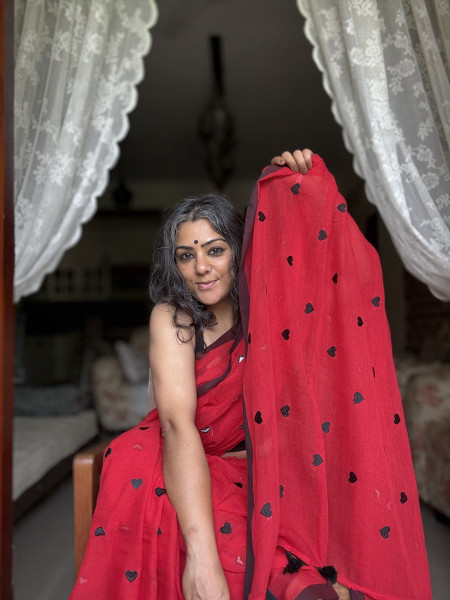 RED COTTON MULMUL EMBROIDERED SARI