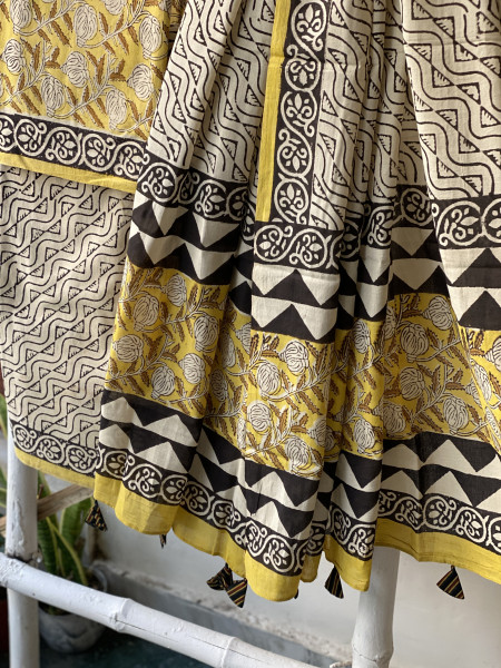 YELLOW & BEIGE HAND BLOCK PRINT MUL COTTON DUPATTA SET