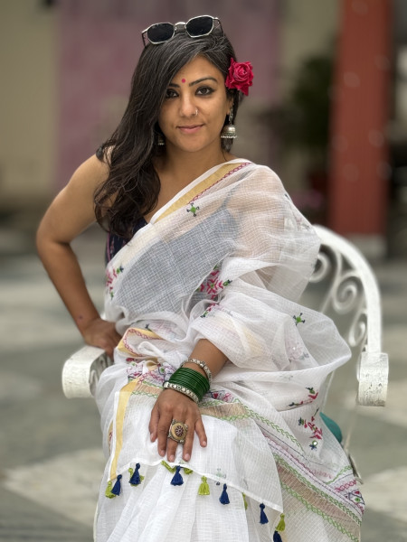 WHITE KOTA COTTON HAND EMBROIDERED SARI